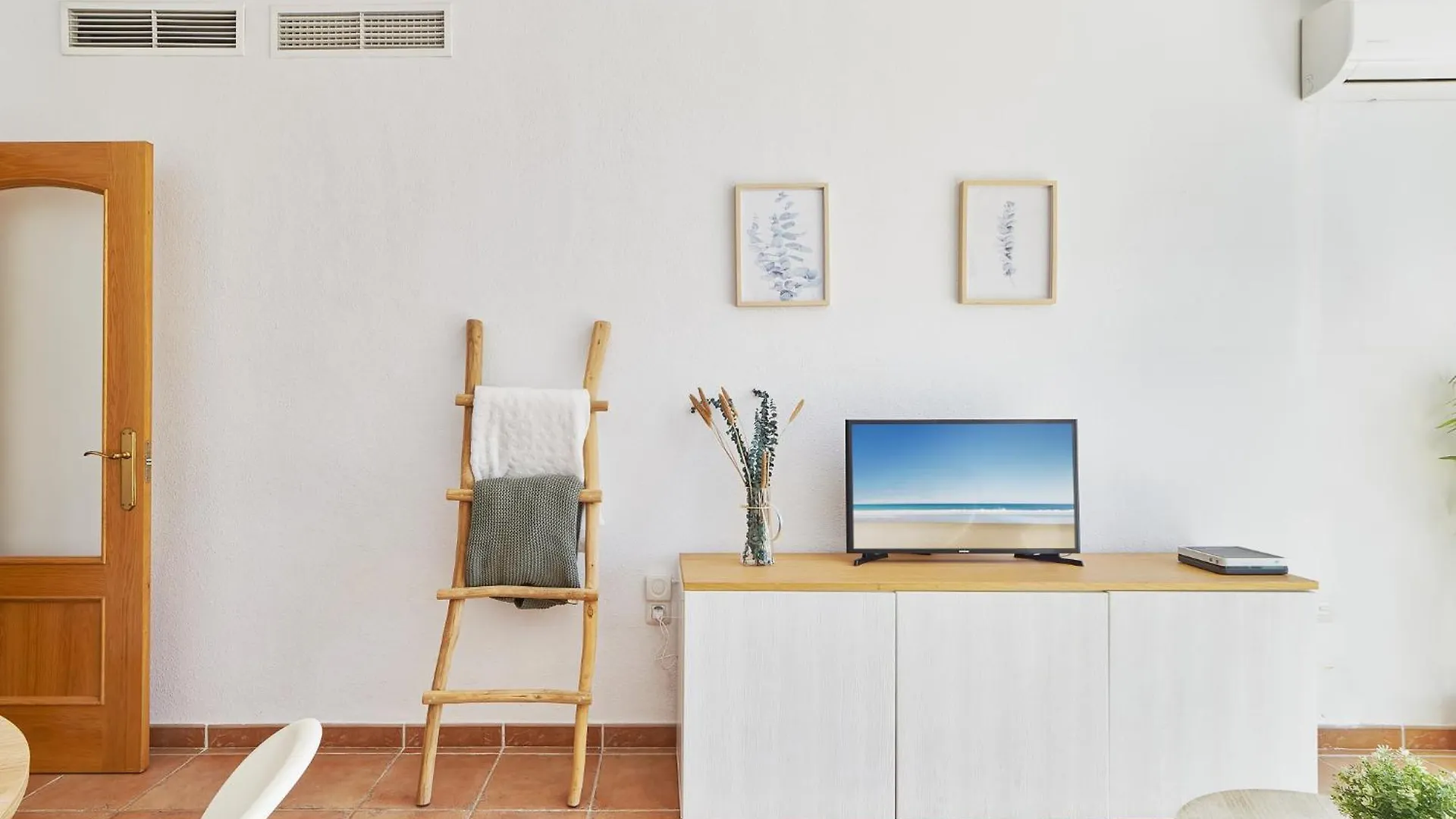 Carril De Mar Apartment Malaga Spain